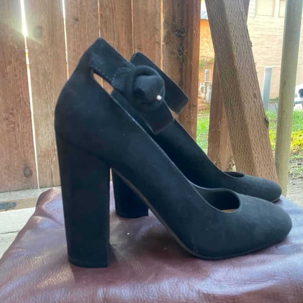 LC Lauren Conrad Crocus Women's High Heels